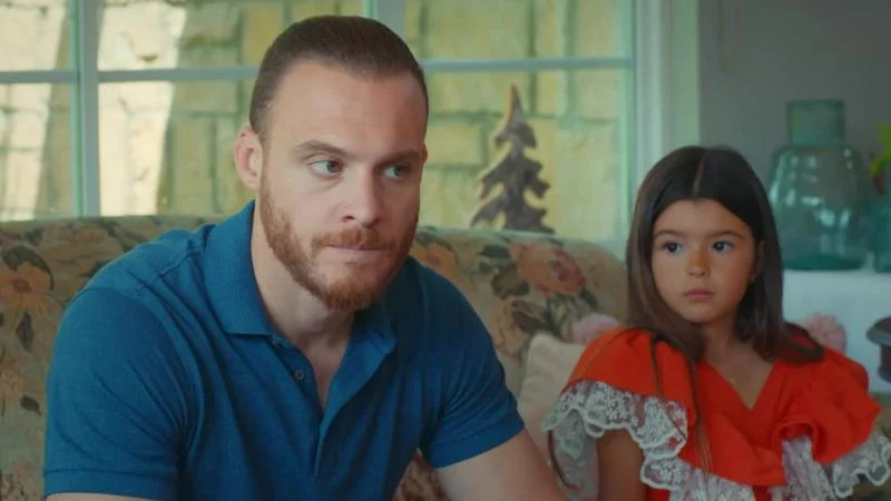 Кадры из сериала Постучись в мою дверь (2020)